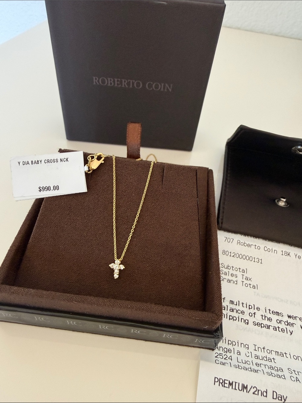 Roberto Coin baby cross necklace gold and white diamond